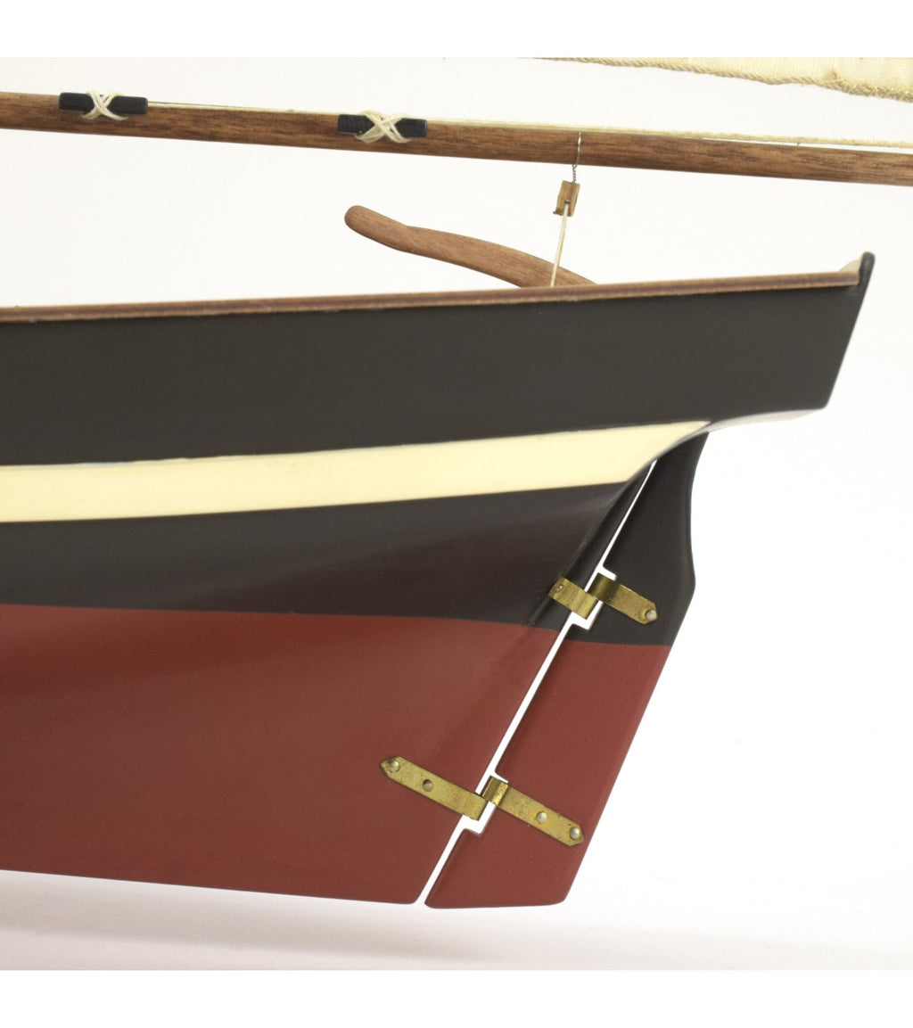 U.S. Pilot Boat Swift. 1:50 Wooden Model Ship Kit